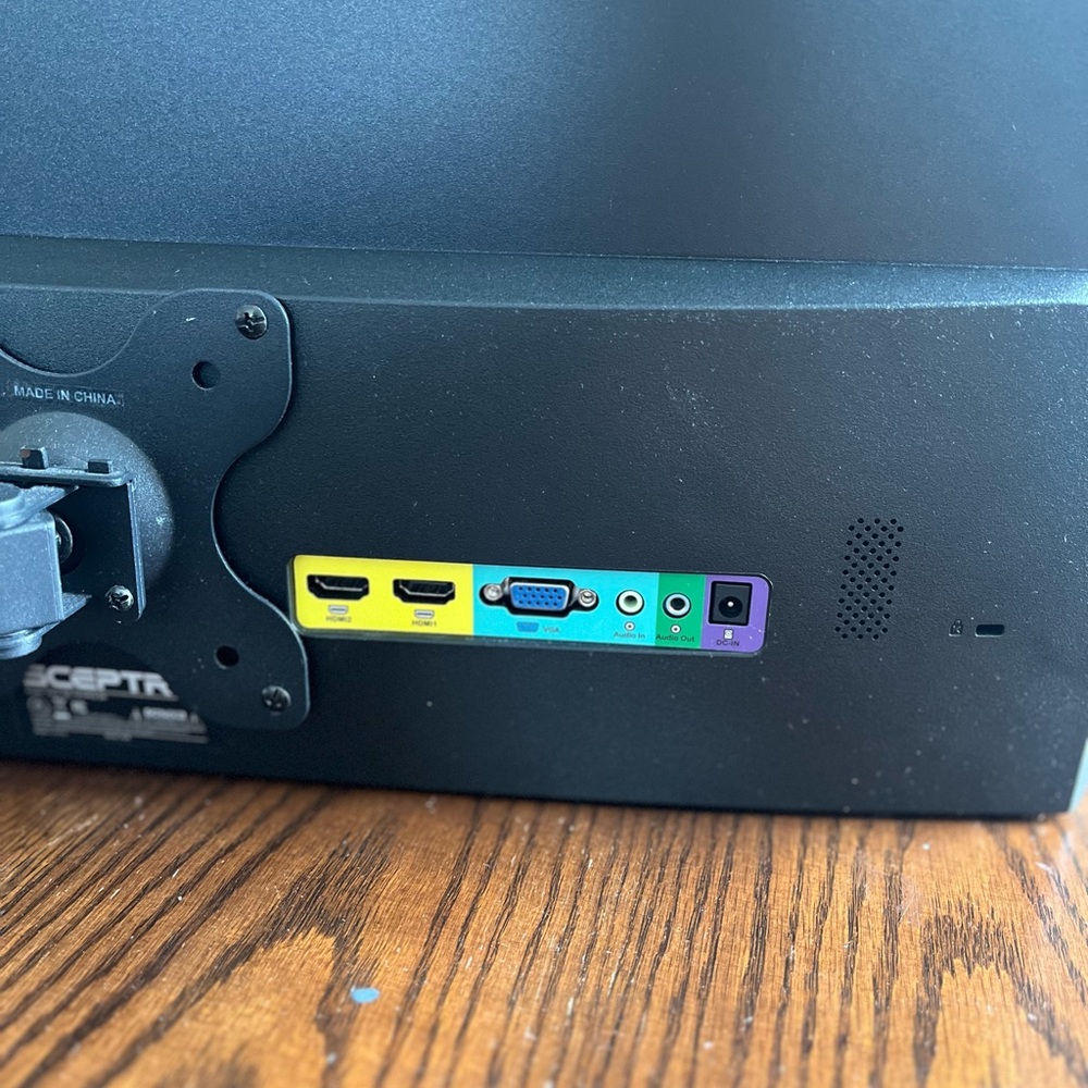 LG Black External Monitor Matte Display - Picture 4 of 7